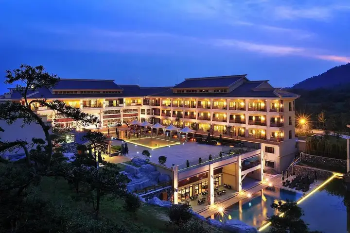 Нанкин: Regalia Resort & SPA (Tangshanzhen, Nanjing)