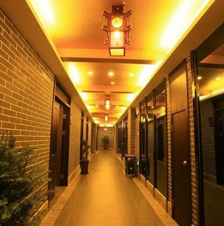 Чичжоу: Jiuhuashan Shang Kingdom International Hotel