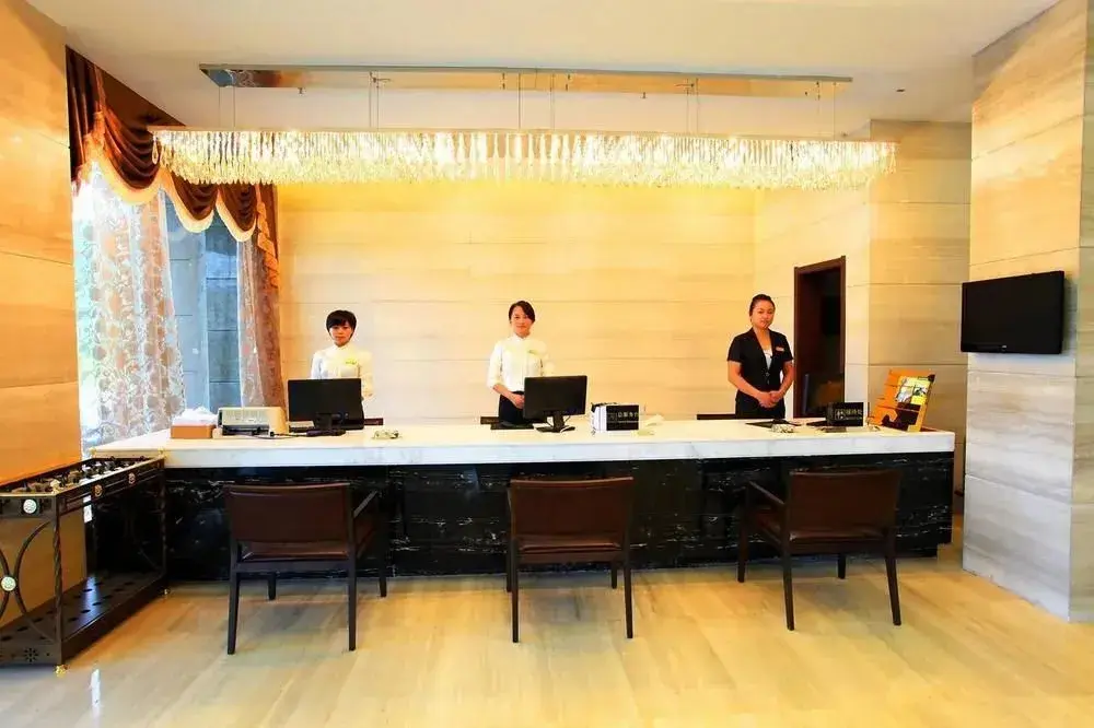 Чичжоу: Jiuhuashan Shang Kingdom International Hotel