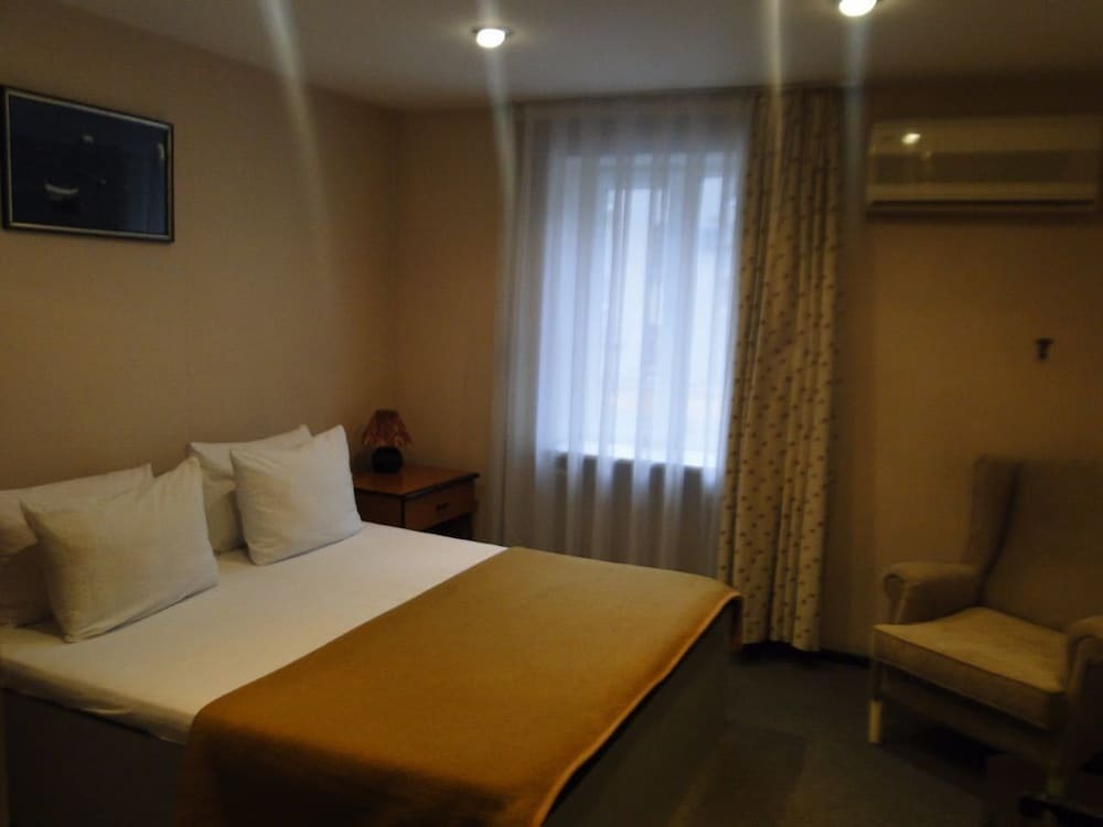 Баку: Hotel Caspian