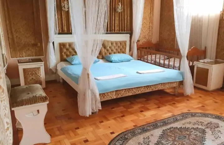 Ереван: Classic Apartment on Kievyan