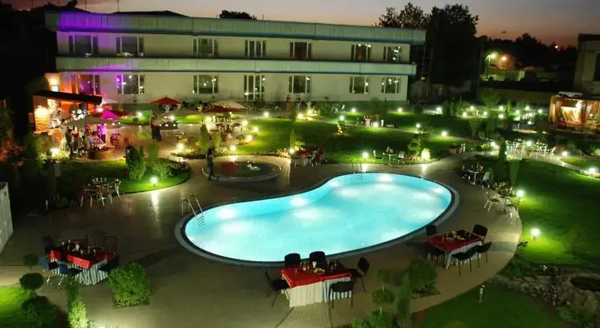 Самарканд: Advantage Hotel