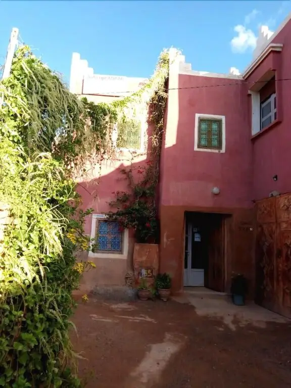 Катунаяке: Auberge Adrar