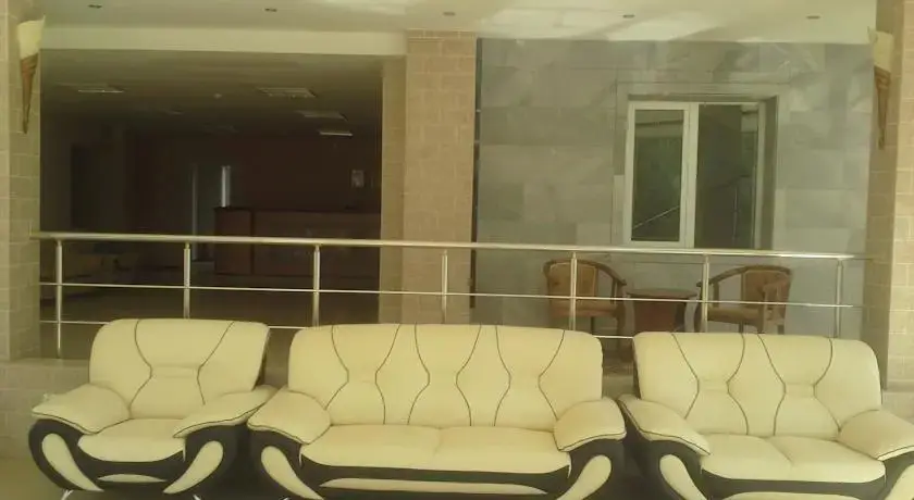 Ташкент: Park Hotel & Baht