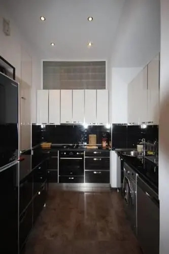 Ереван: FlatsInYerevan - Apartments on Hanrapetutyan Street