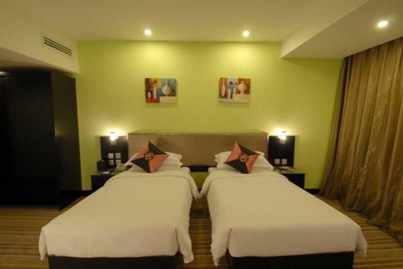 Куньмин: Mercure Hydro Majestic Kunming
