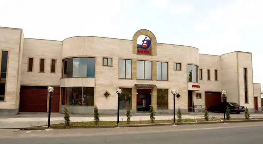 Абовян: Bd Hotel