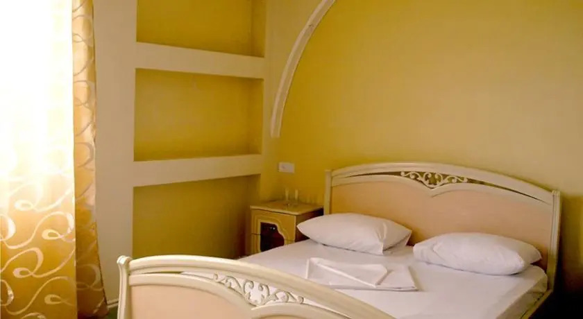 Абовян: Bd Hotel