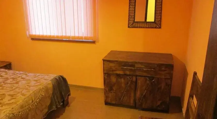 Ернджатап: Guest House Geghetsik