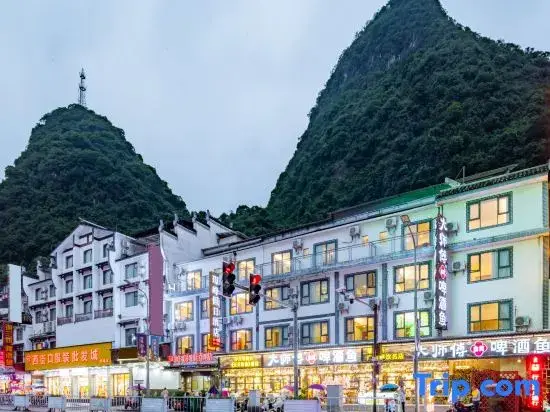 Яншо: Jingfeng Holiday Hotel