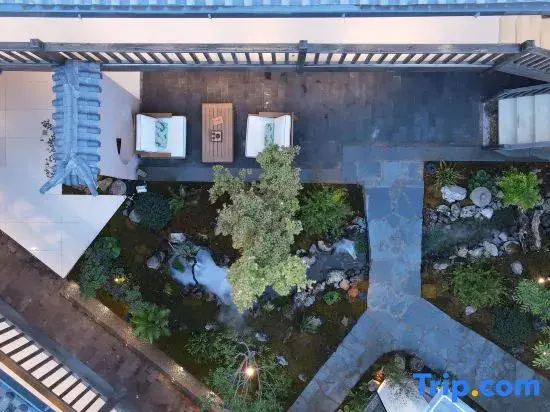 Лицзян: LiJiang ancient city. Yun Du Ru Chu  Song dynasty aesthetics holiday courtyard