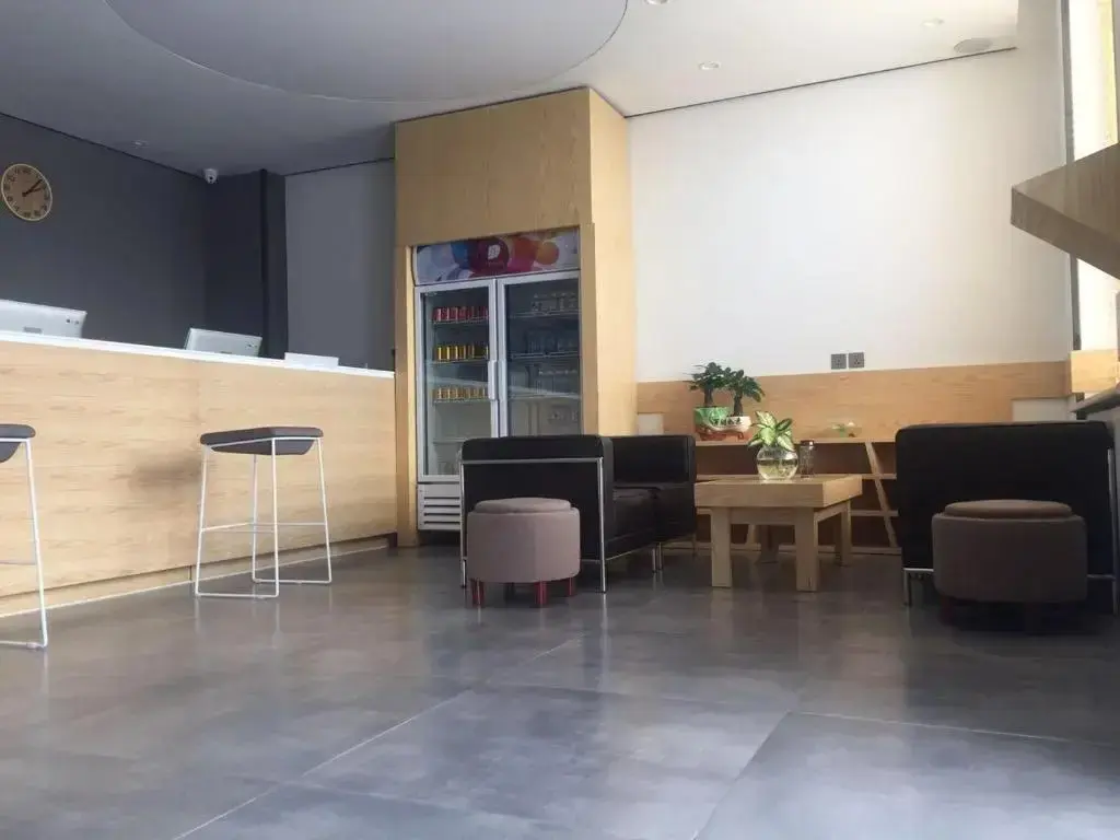 Чэндэ: Super 8 Hotel Chengde Fengning Xin Feng Lu