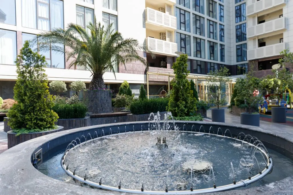 Сочи: Апартаменты Red Apartments Метрополь Олеандр