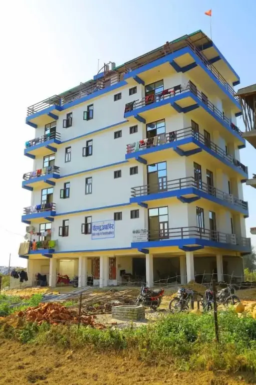 Ришикеш: Fully Equipped Apartment with Hill View
