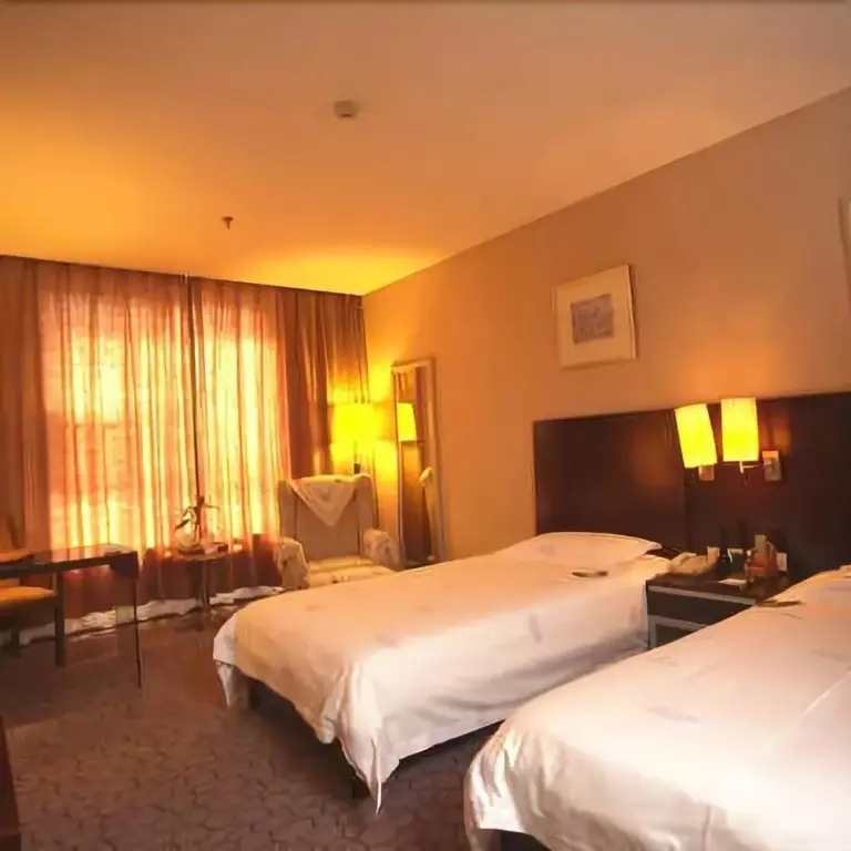 Цзиншань: Jinglun Hotel
