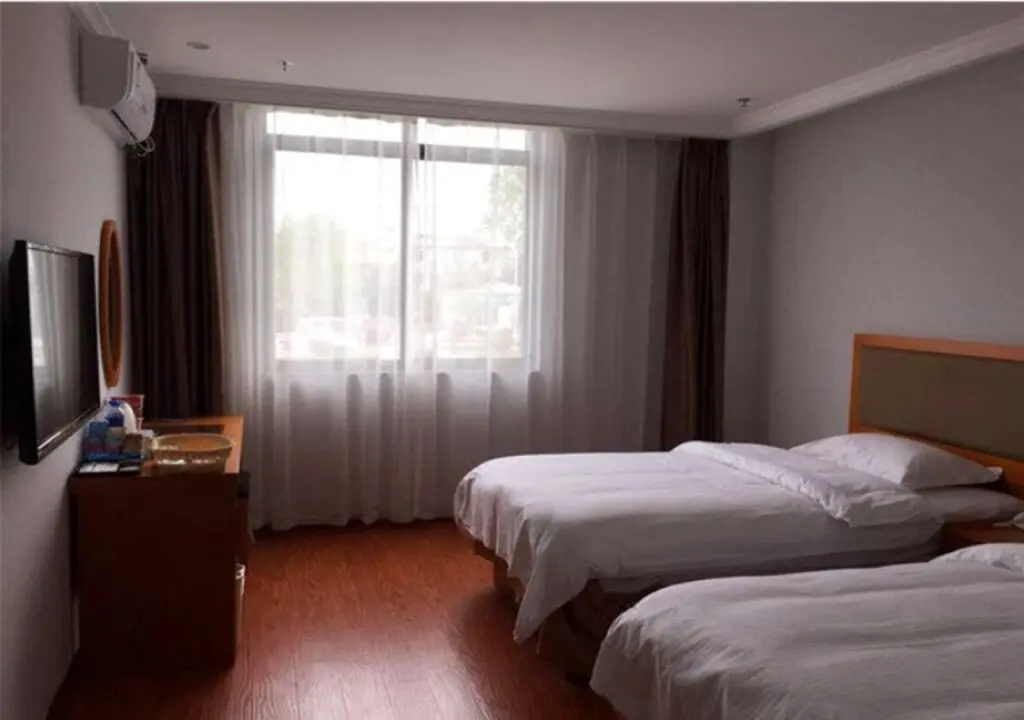 Синьян: GreenTree Inn XinYang ShangCheng County HuangBaiShan Road Times Shopping Mall Express Hotel