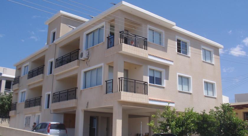 Эмпа: Marios Apartments