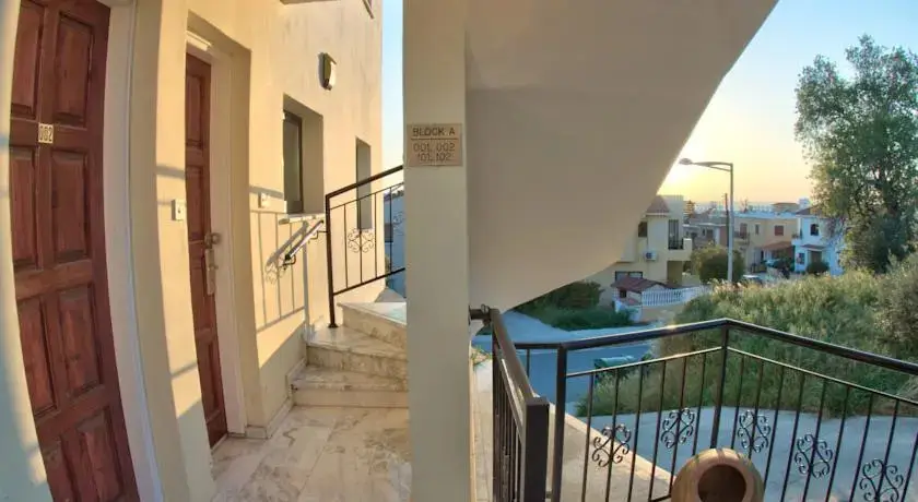 Эмпа: Mediterranean View Apartments