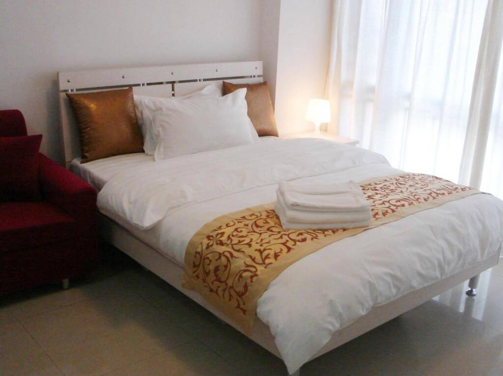 Шэньчжэнь: Guang Yuan Yi Zhan Apartment Kingkey 100 Branch