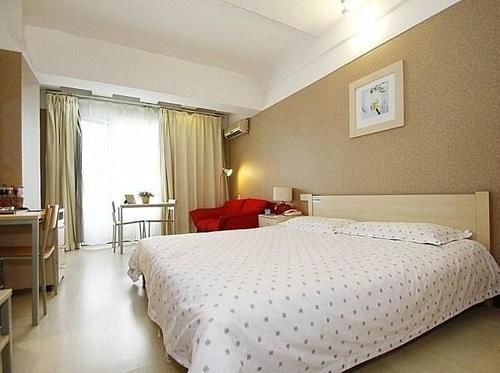 Чэнду: Happy Night Daily Rent Apartment