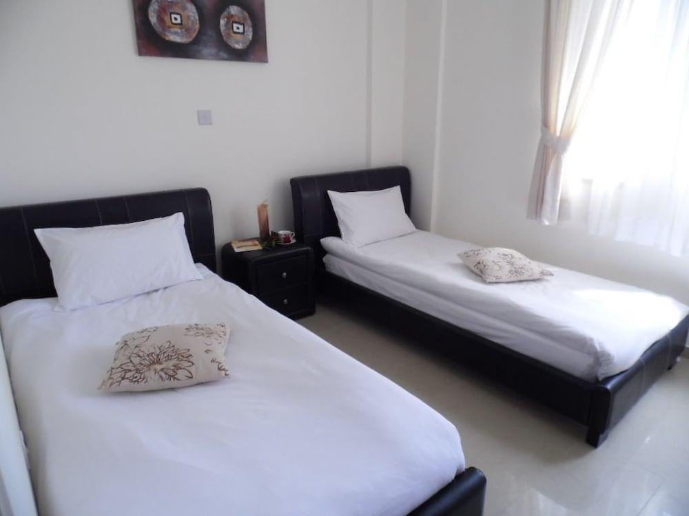 Пафос: Andriana II Apartment Complex