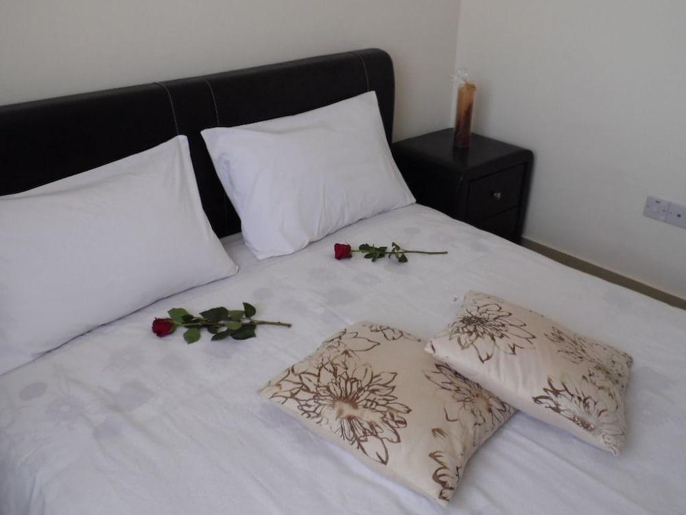 Пафос: Andriana II Apartment Complex
