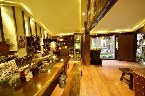 Лицзян: Lijiang Yuelang Inn