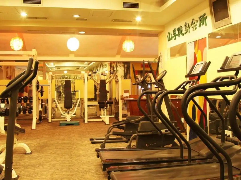 Циндао: Qingdao Sanfod Hotel