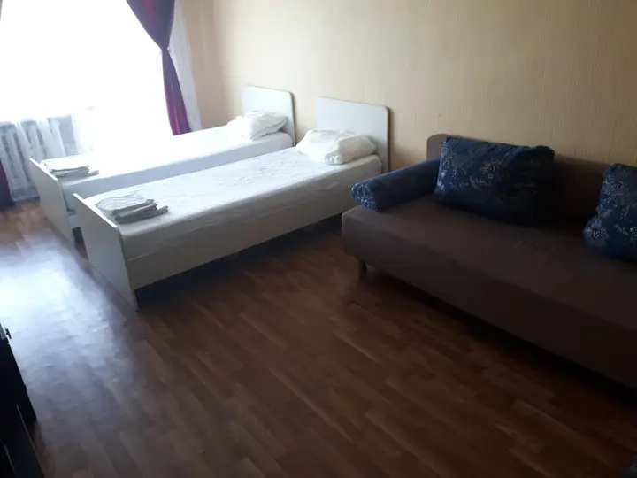 Златоуст: Апартаменты Мира 24