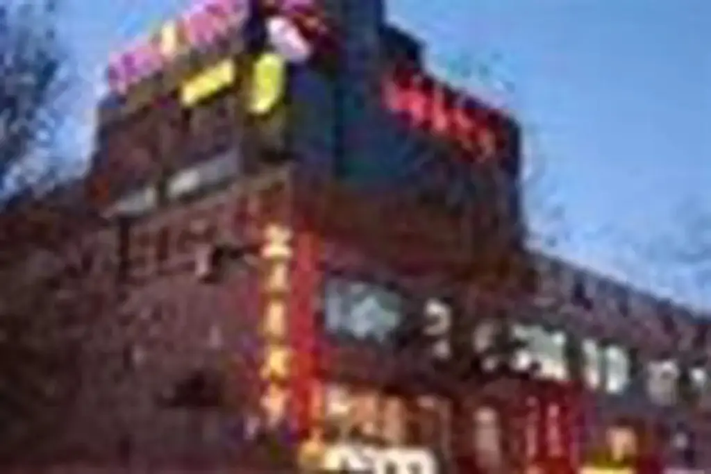 Super 8 by Wyndham Baotou Zhaotan Railway Station — фото 1