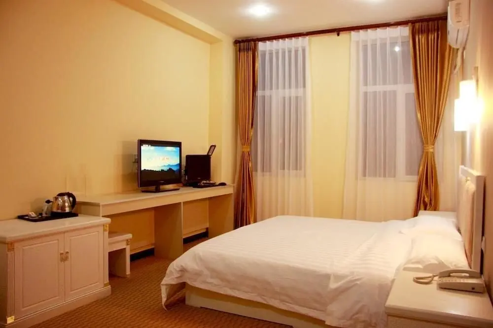Баотоу: Super 8 by Wyndham Baotou Zhaotan Railway Station