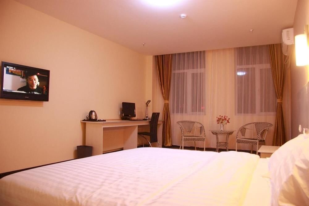 Баотоу: Super 8 by Wyndham Baotou Zhaotan Railway Station
