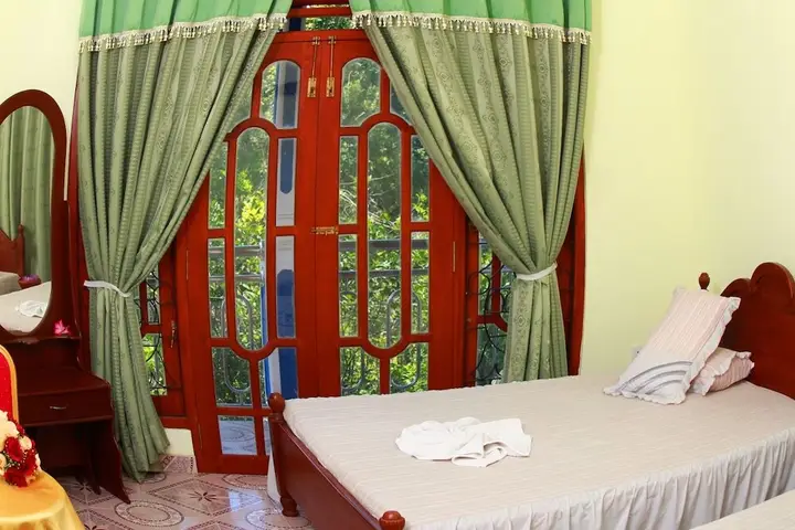 Галле: Galle Holiday Resort