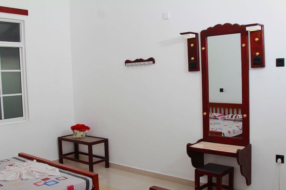 Галле: Galle Holiday Resort