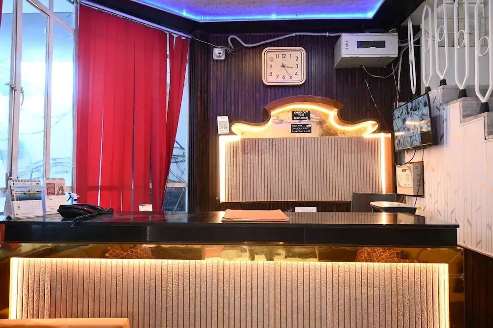 Варанаси: Hotel Barahdari