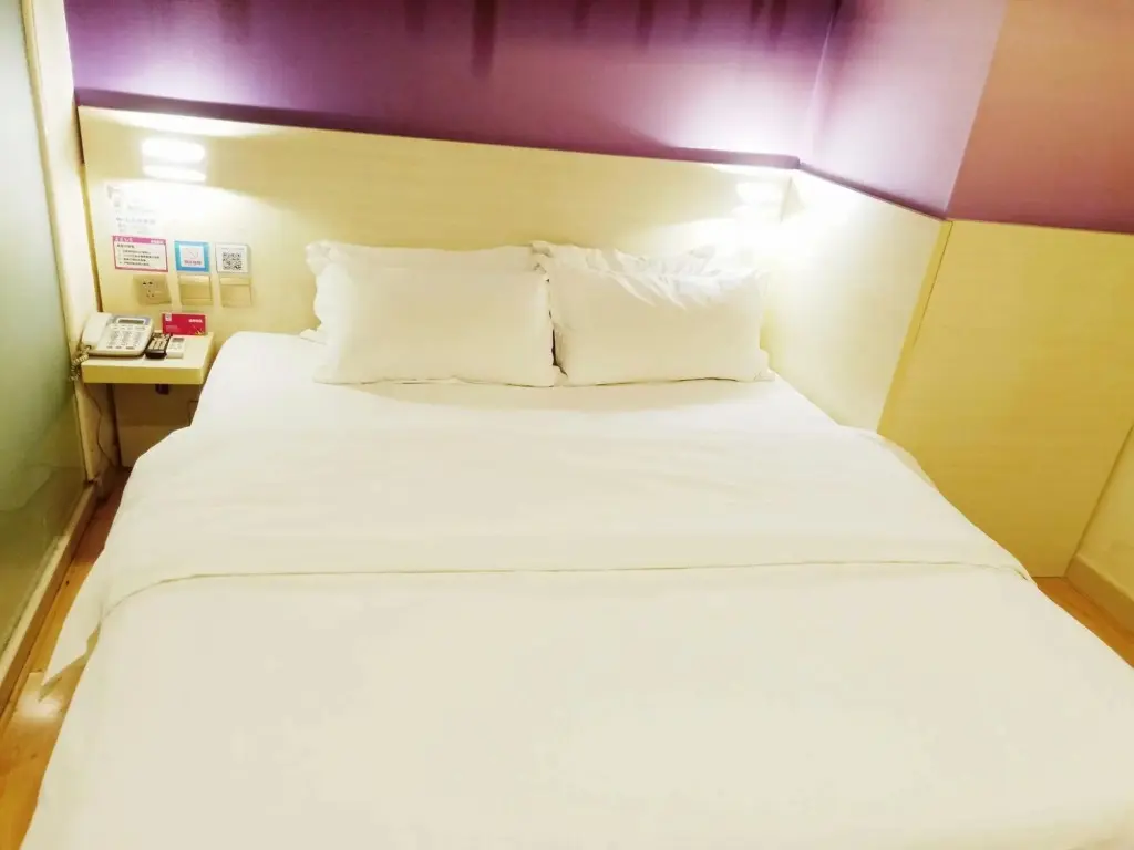 Цзинань: Pai Hotel (Jinan Shandong International Convention and Exhibition Center Dikou Road Branch)