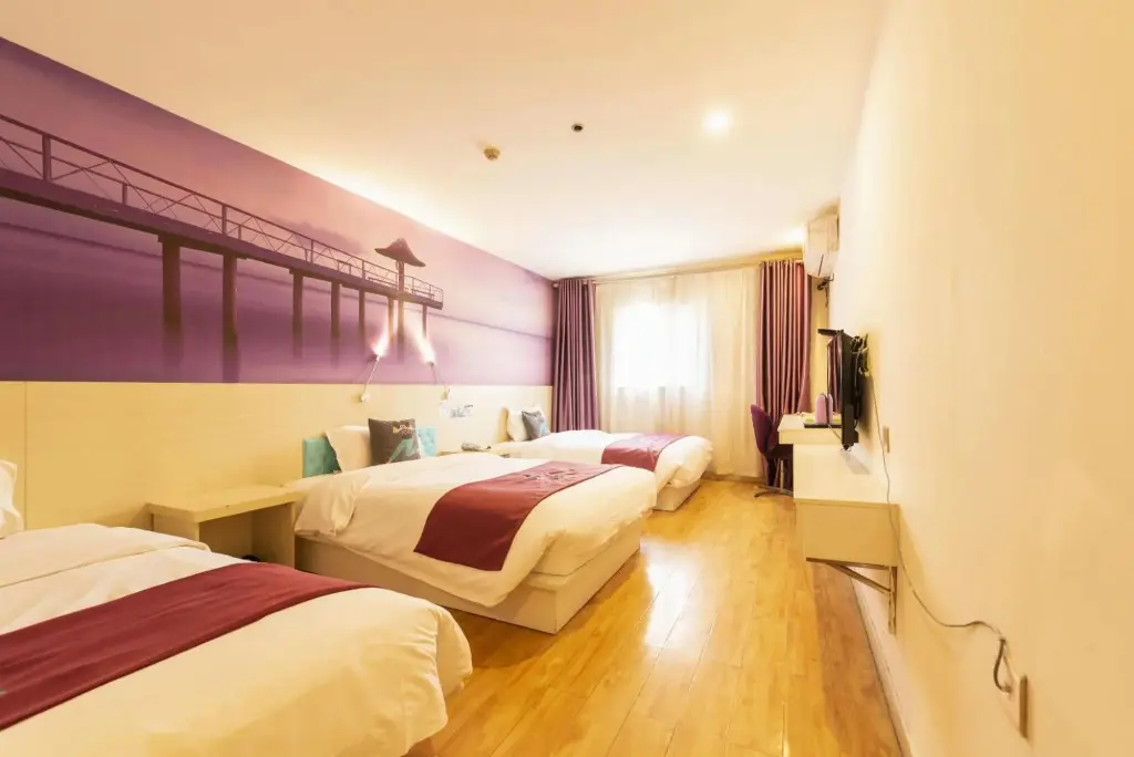 Цзинань: Pai Hotel (Jinan Shandong International Convention and Exhibition Center Dikou Road Branch)