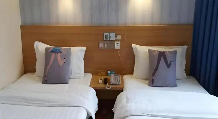 Цзинань: Pai Hotel (Jinan Shandong International Convention and Exhibition Center Dikou Road Branch)