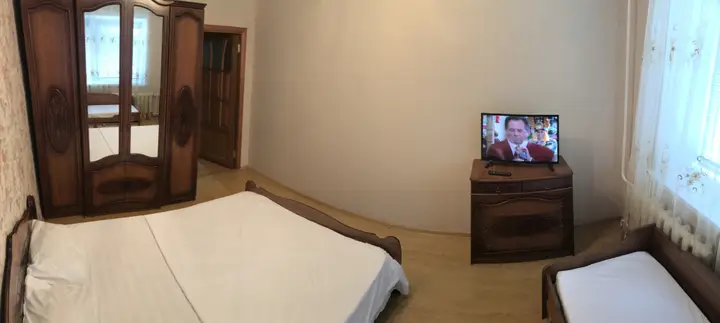 Новый Уренгой: Апартаменты Like home Мирный 7/2