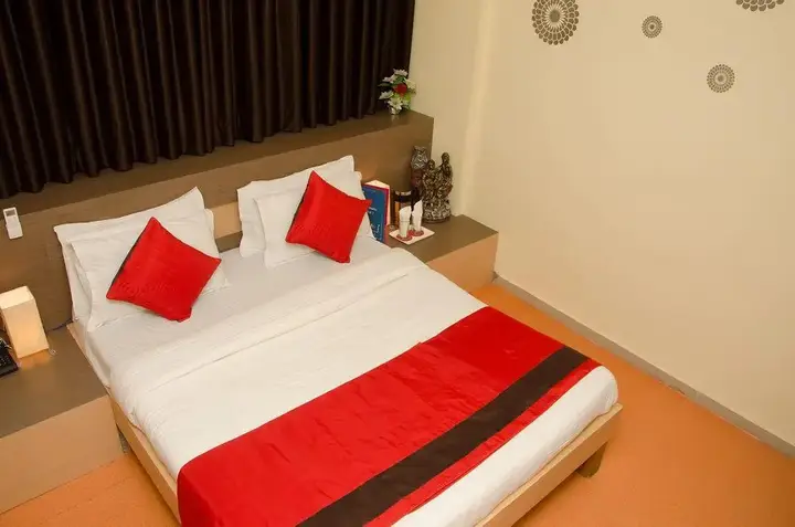 Ахмедабад: OYO Rooms Prahlad Nagar Garden 3