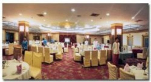 Нинбо: Mandarin Prospbrous Ningbo