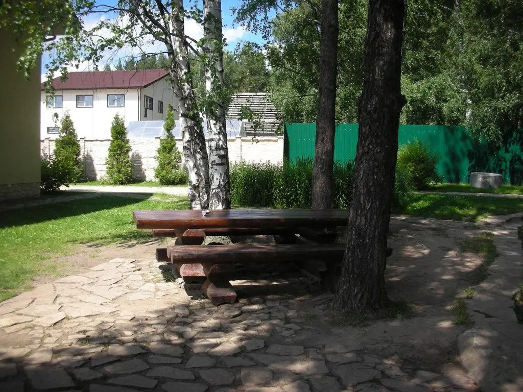 Монетный: Monetnyij Dvor Guest house