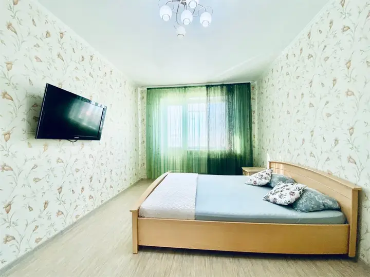 Ноябрьск: Sever Мира 84Б
