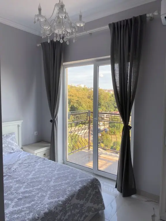 Сочи: ZhK Korona Apartments