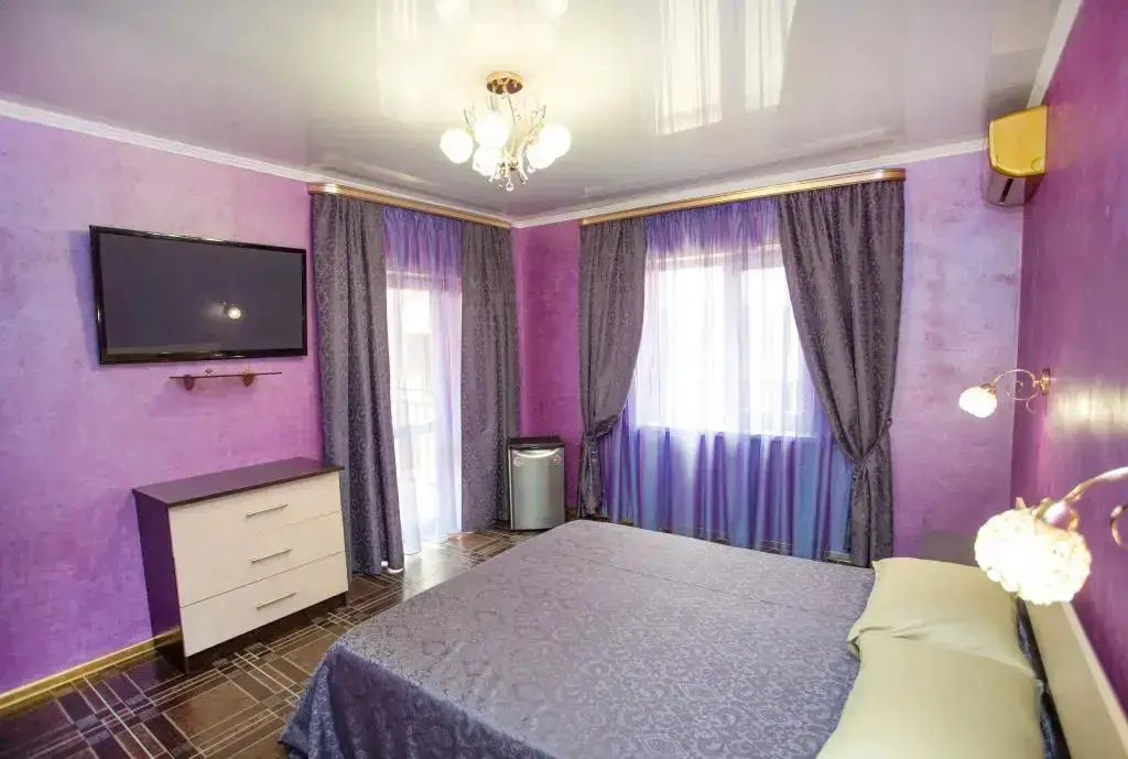 Витязево: Hotel ZET