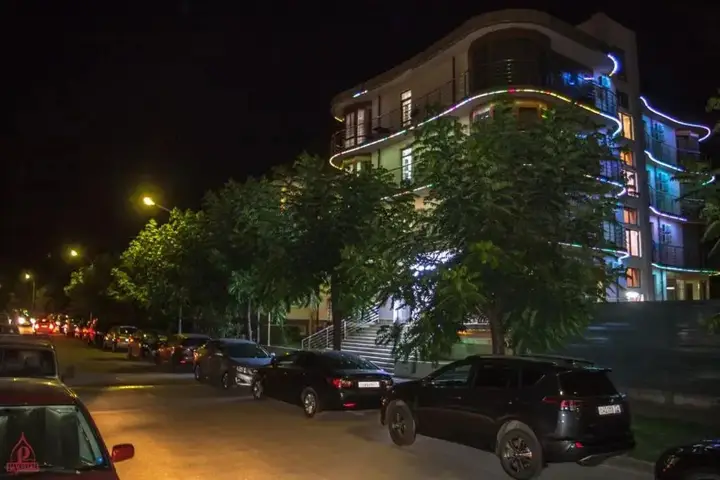 Сочи: MAVLIT
