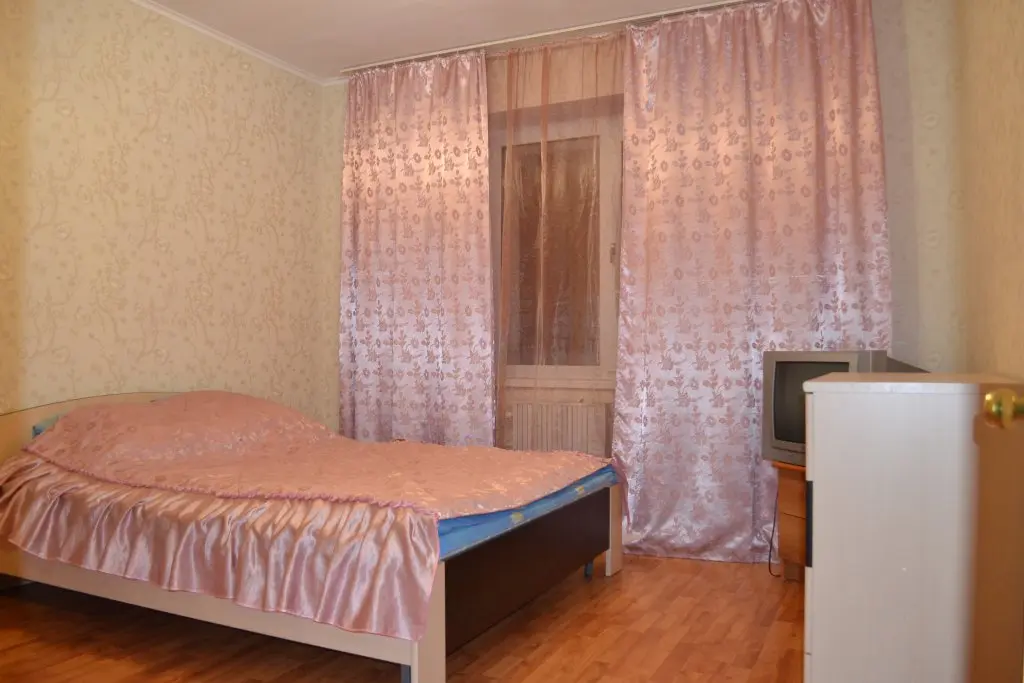 Челябинск: Апартаменты CITY на Братьев Кашириных