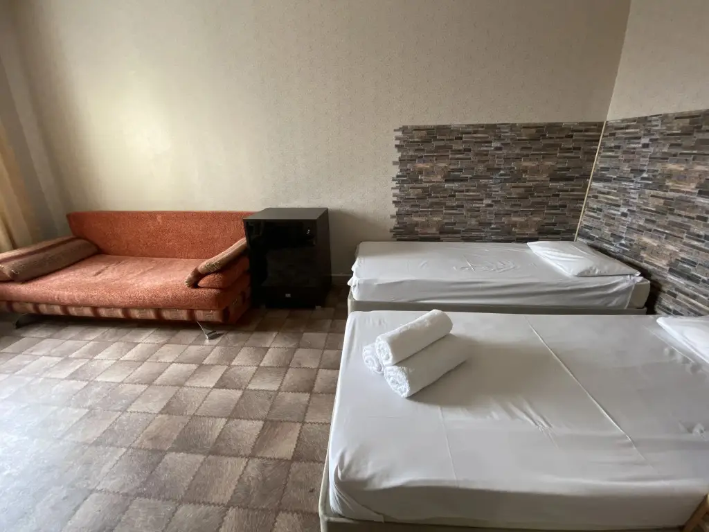 Салехард: Na Chubyinina 25/148 Apartments