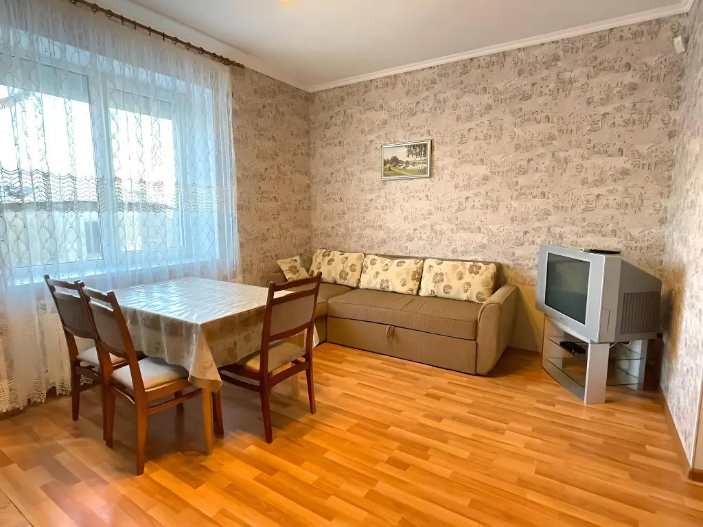 Кисловодск: Апартаменты на Гагарина 8
