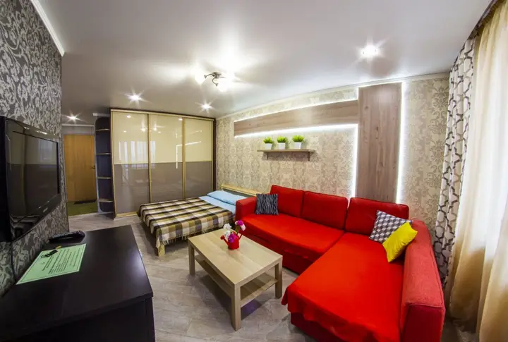 Омск: Na Irtyishskoj Naberezhnoj 25 Apartments